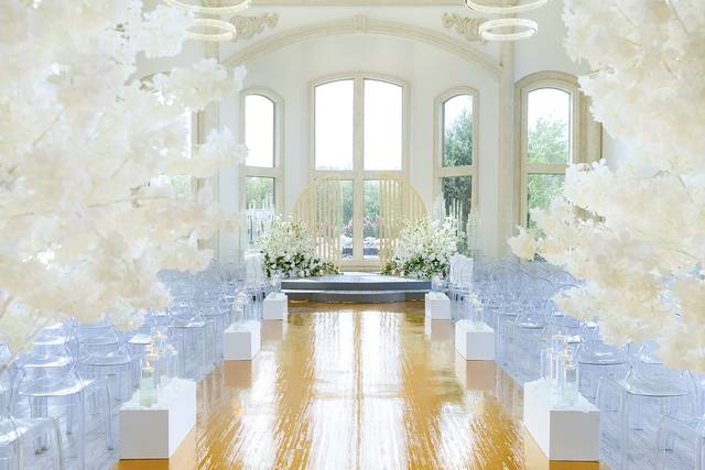 Wedding Ceremony Flowers