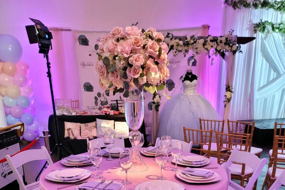 Pink and lavander table scape
