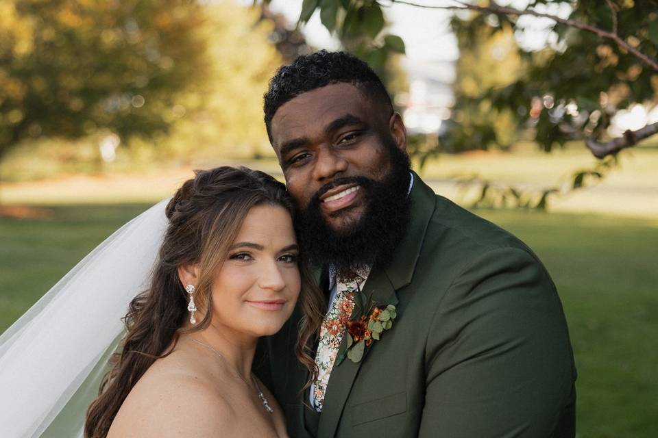 Bride and Groom under willow