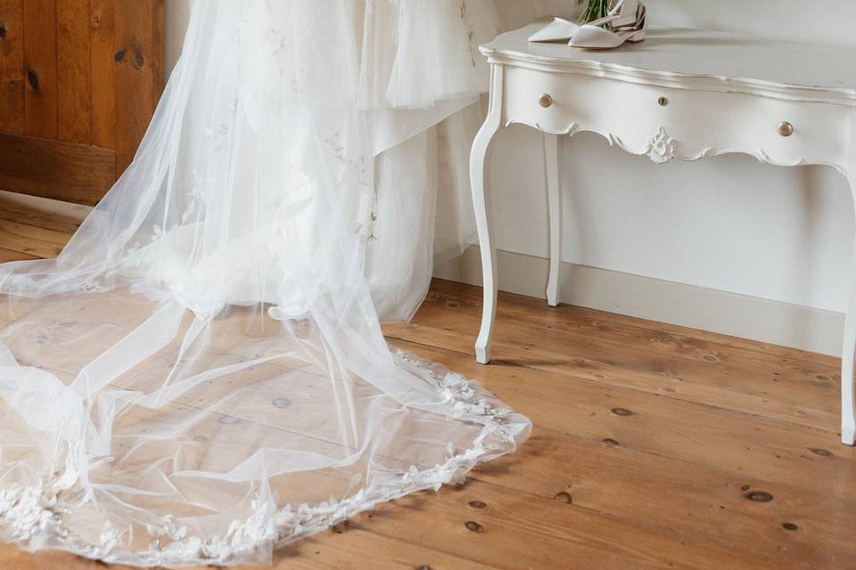 Bridal gown
