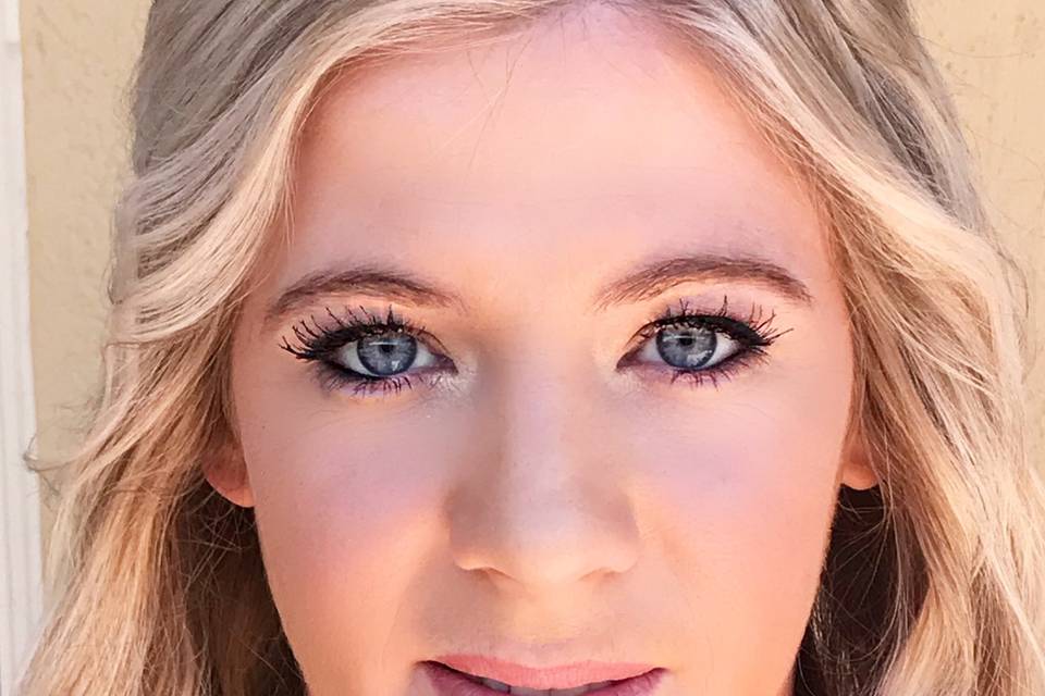 Golden glow airbrush