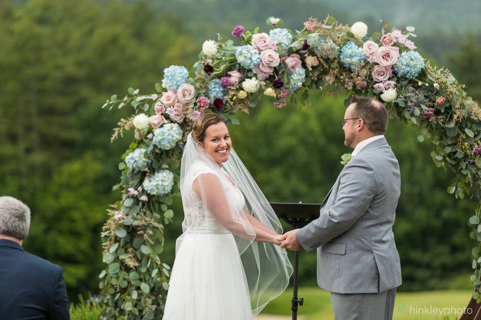 Beautiful Arbor Flowers