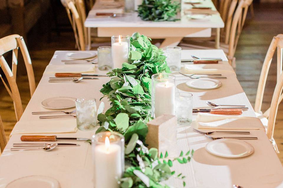 Greenery Garland Farm Table