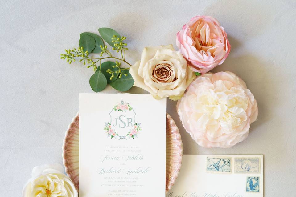 Pink Watercolor Crest Invitati