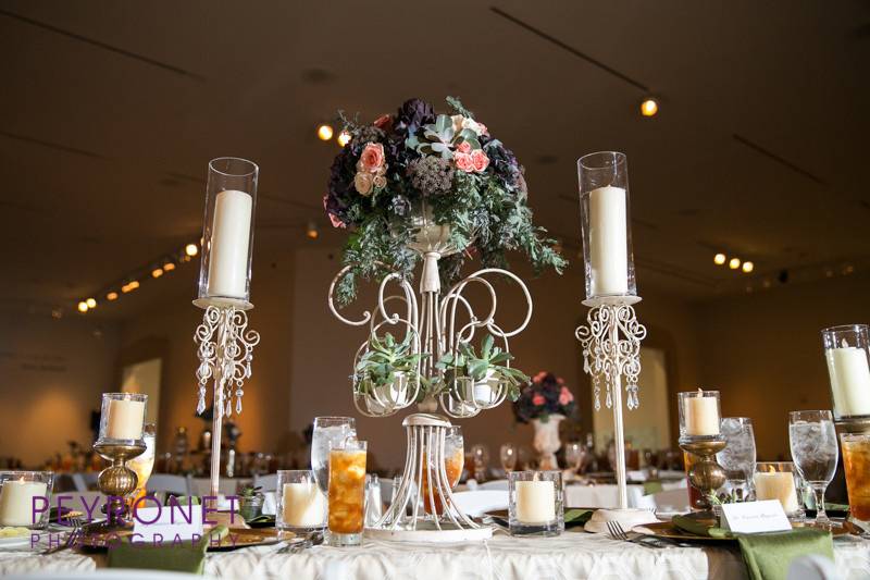 Table setting and centerpieces