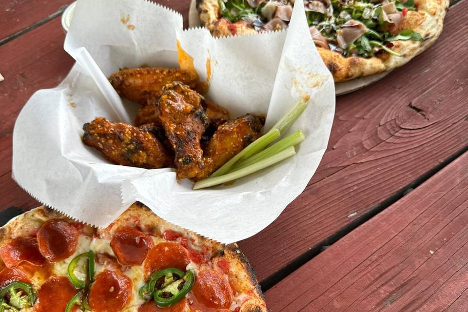 Pizza and wings!
