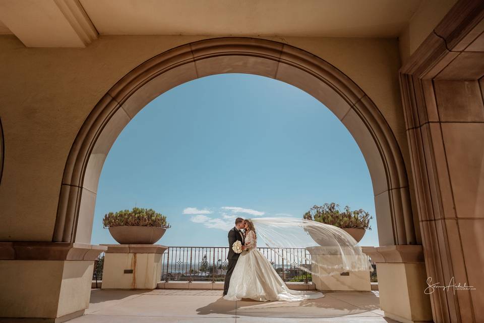 Love under the sunlight