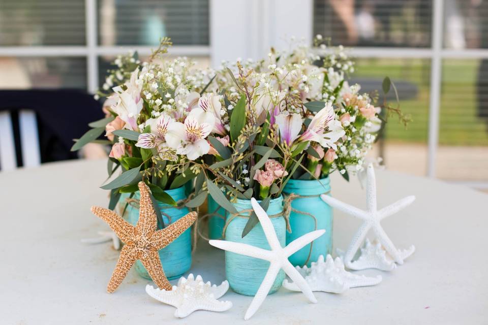 Beach wedding decor