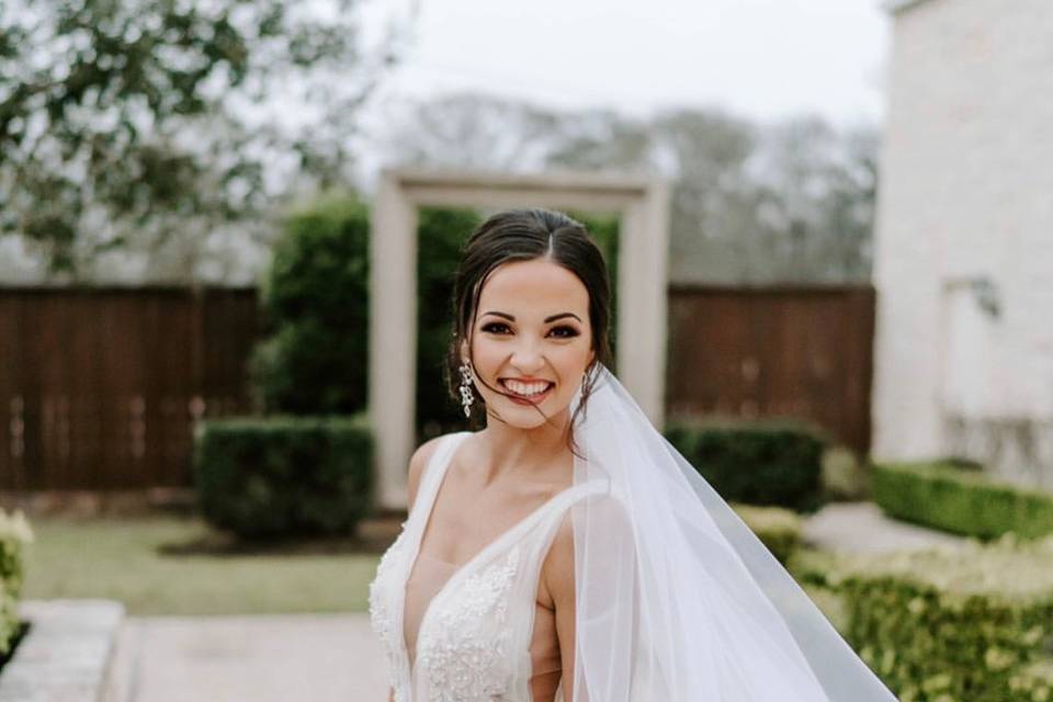 Bridal hair and makeup