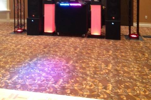 Prom setup with flat screens