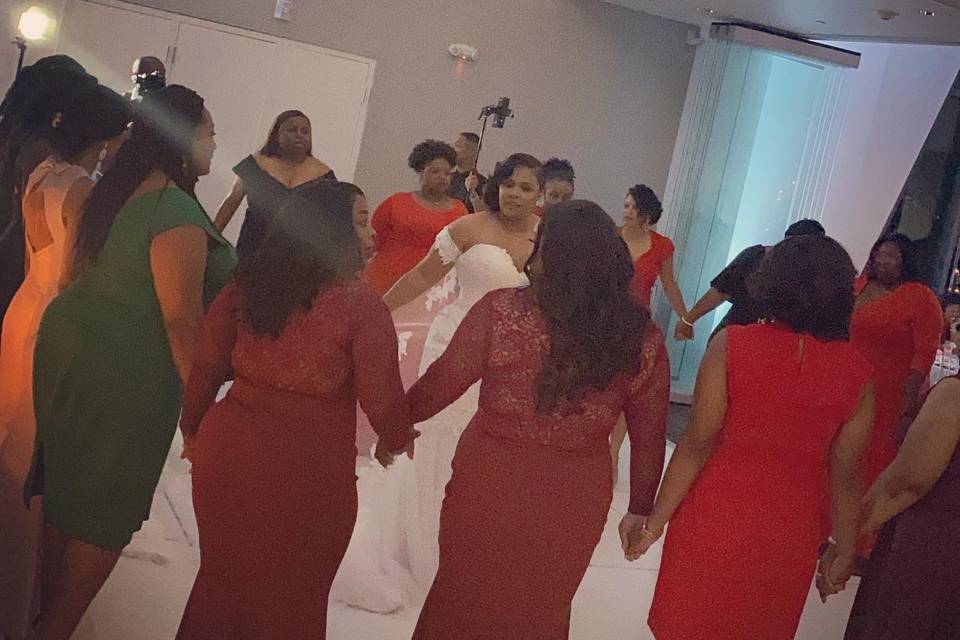 DST ladies