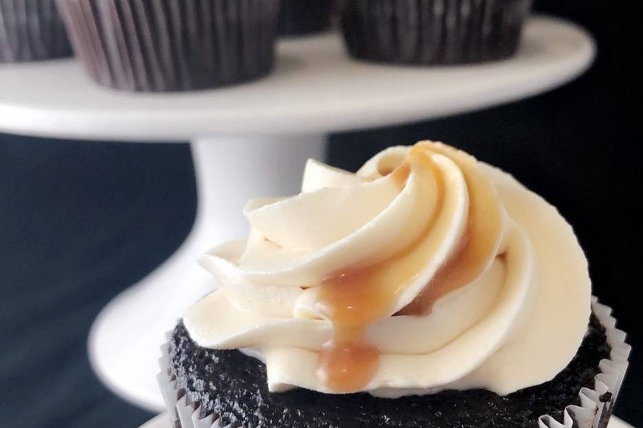 Cognac Caramel Choc Cupcake