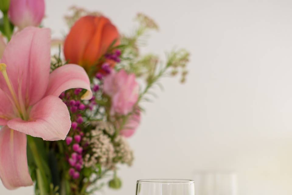 Champagne and floral decor