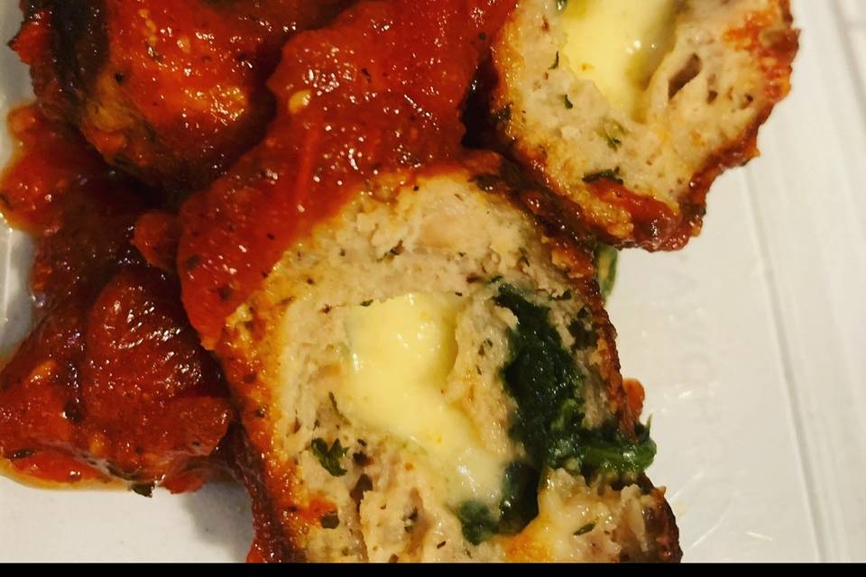 Stuffed chicken meatballs