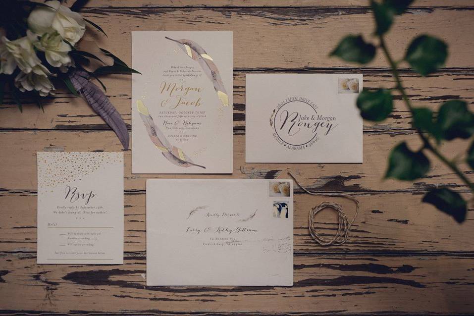 Feather gold wedding invitatio