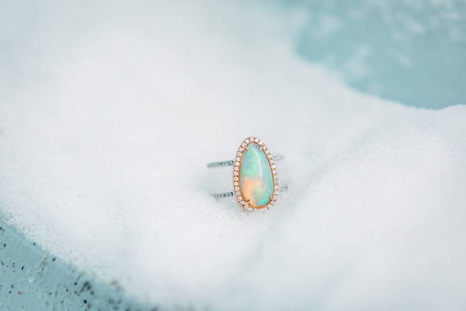 Opal snow ice ring
