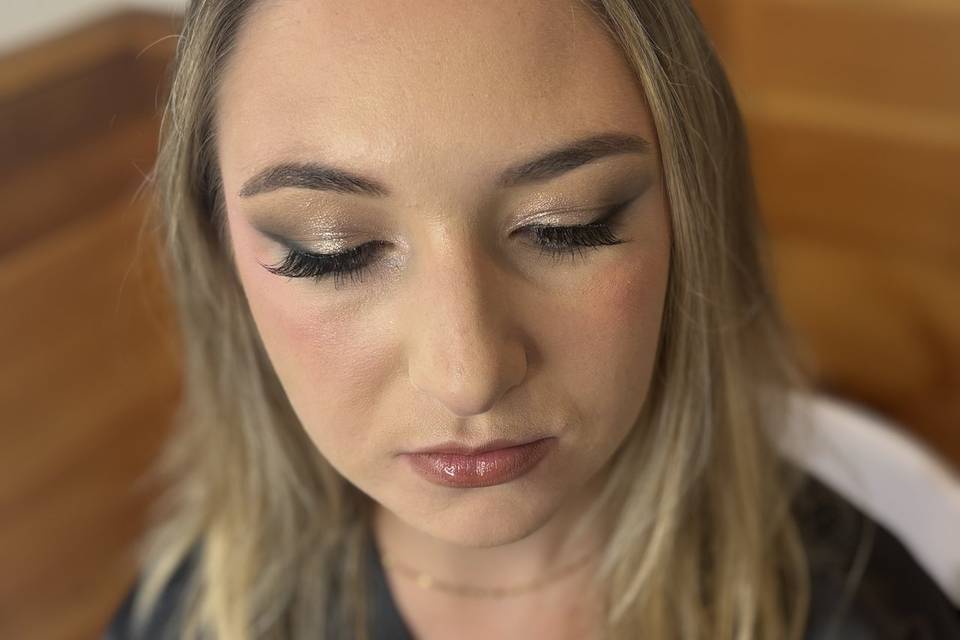 Full glam