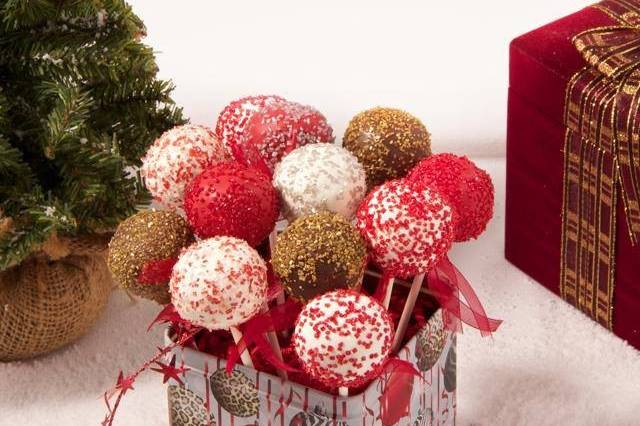 Show Me Love Cake Pops