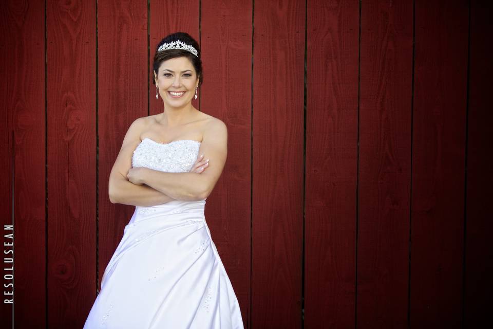 Bride on red wall