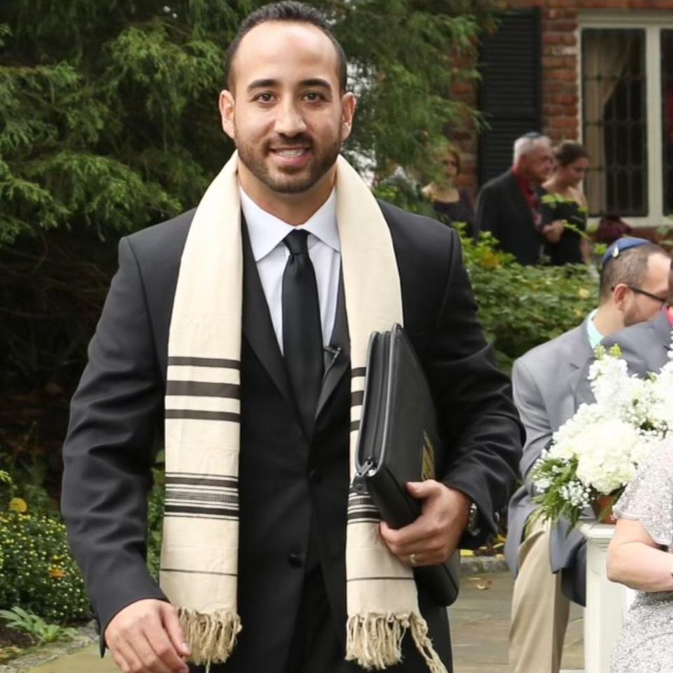 Jewish Officiant  Andrew