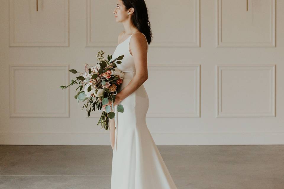 Bride in downstairs hall