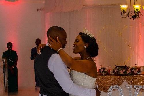 Bride and Groom 1st dance