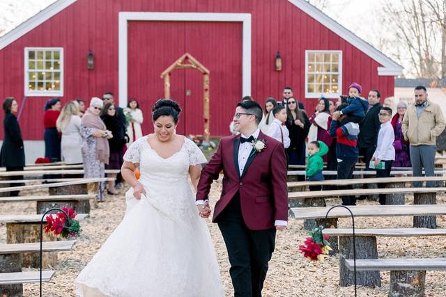 The Hive Farm & Wedding Barn