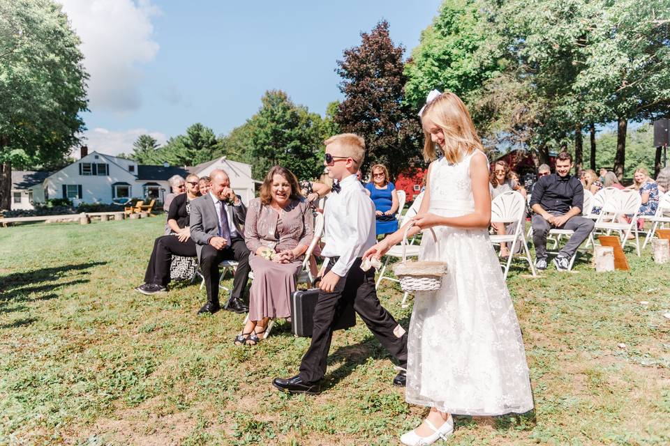 Wedding helpers