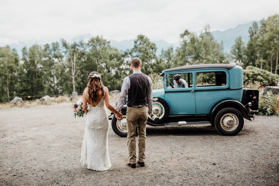 Turnagain View Lodge wedding