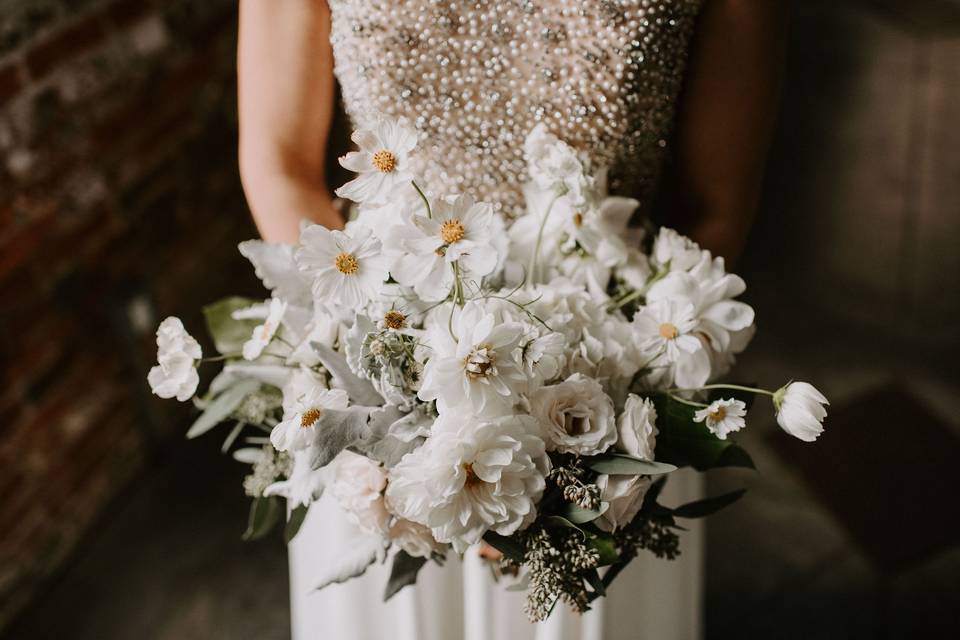 Classic white bouquet