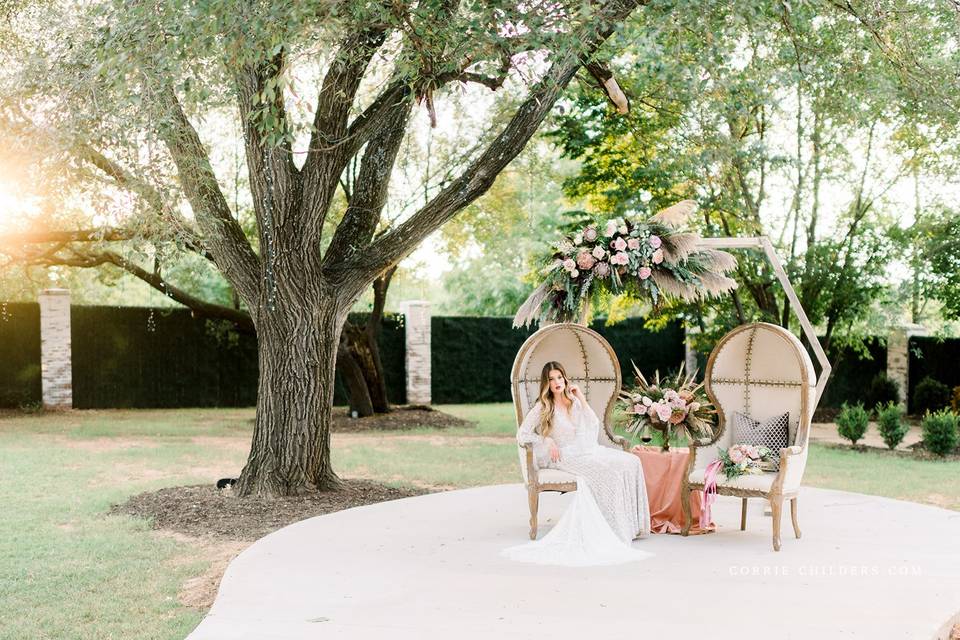 Gazebo and boxwood walls