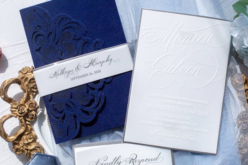 Navy tri-fold with silver