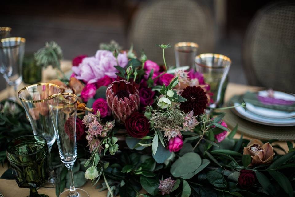 Head table floral arrangement