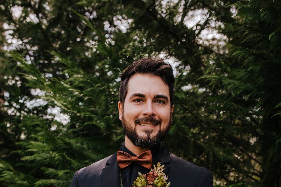 Groom single shots
