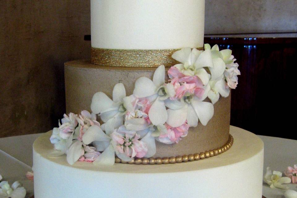 Graceful Cake Creations