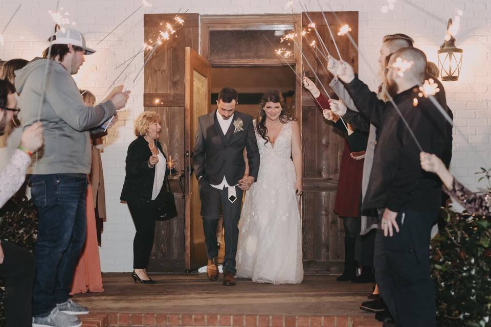 Sparkler’s for Couple’s Exit