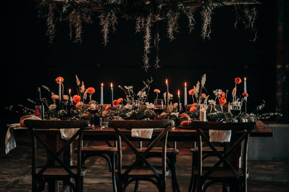 Dramatic Tablescape