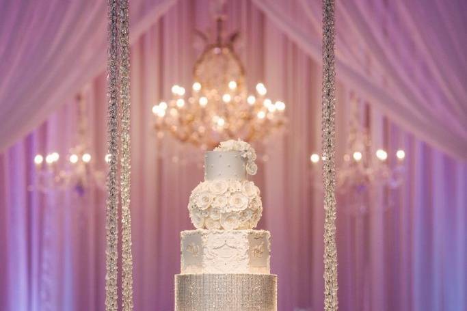 Suspended Wedding Cake