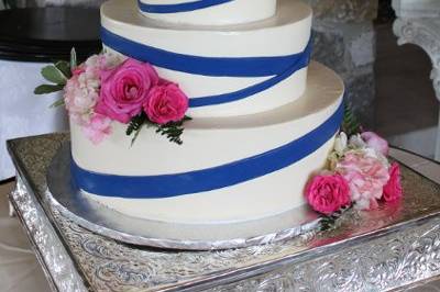 Blue stripped cake