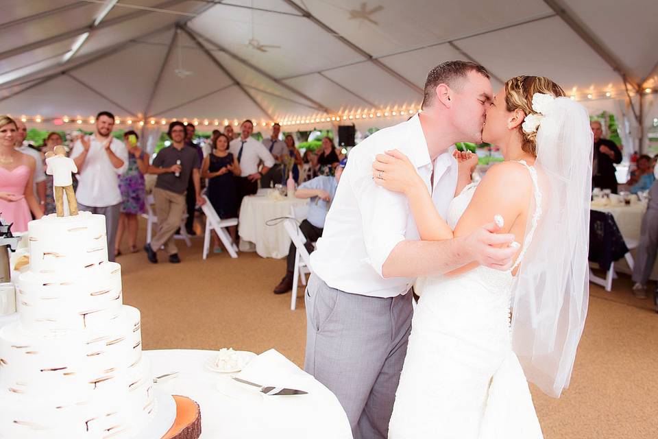 Kiss at the reception