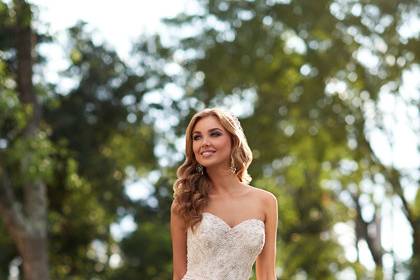 White Arbor Bridal & Formals