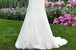 White Arbor Bridal & Formals