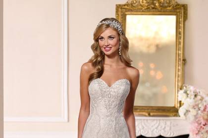 White Arbor Bridal & Formals