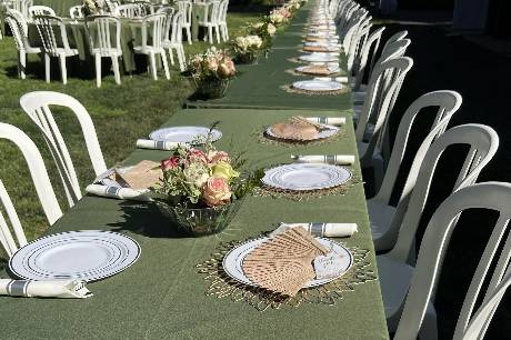 Natural tablescape