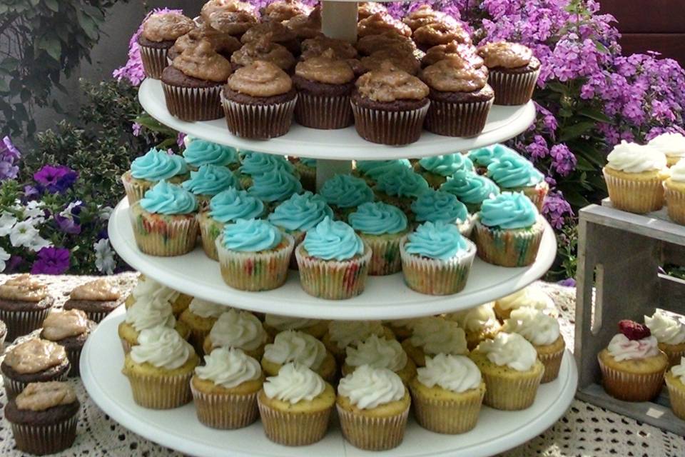 Tiered cupcakes