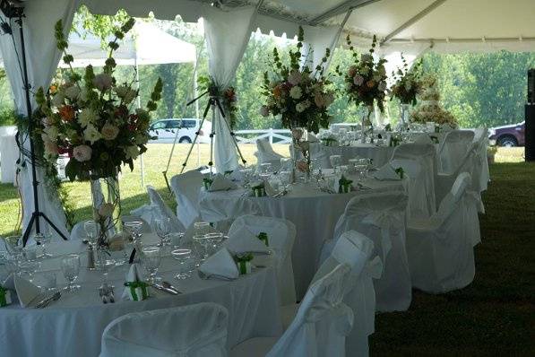 Raised centerpieces for a reception