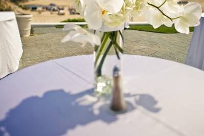 Outdoor ceremony decor