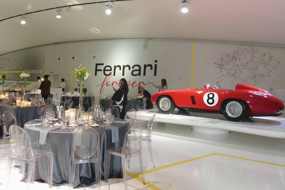 WEDDING FERRARI