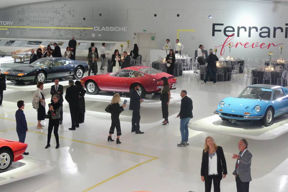 WEDDING FERRARI