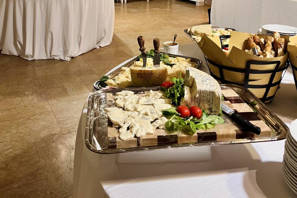 CATERING MOTOR VALLEY